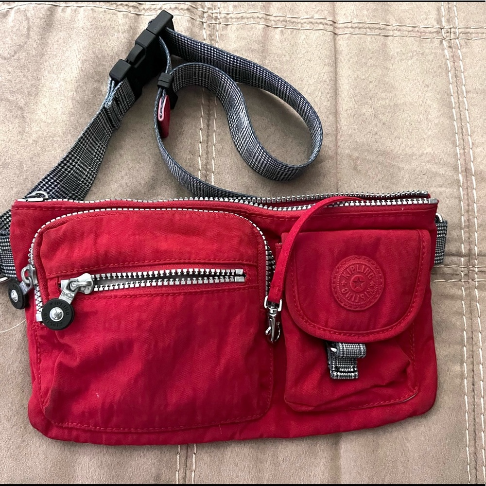 Kipplin Red Fanny pack/Crossbody